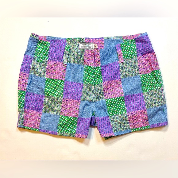 Vineyard Vines Pants - Ladies Size 4. Vineyard Vines Patchwork Shorts. Euc